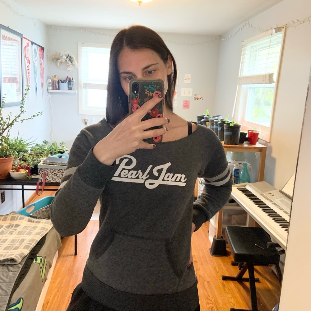 Women’s Gray Pearl Jam “Fair Ball” Sweatshirt from 2016 Fenway Concert